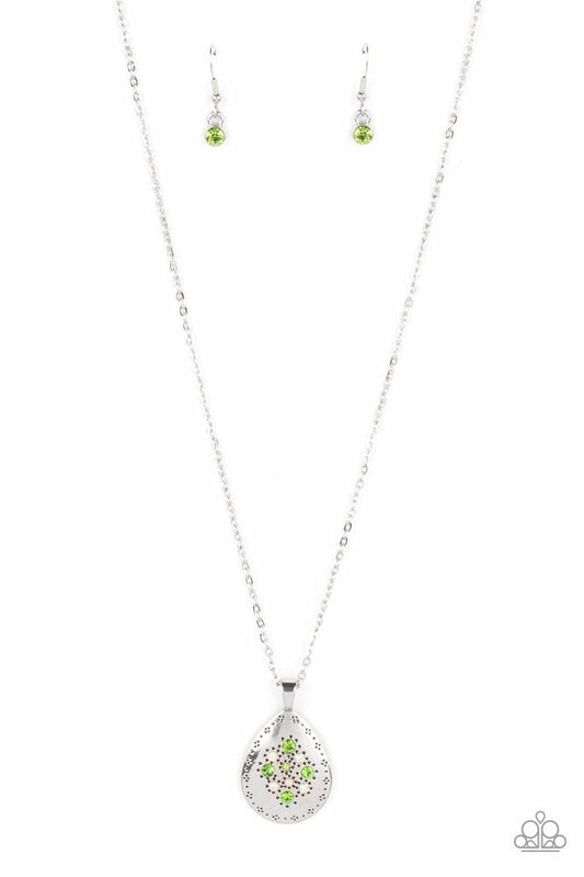 Paparazzi Accessories - Cozy Cottage - Green Necklace - Bling by JessieK