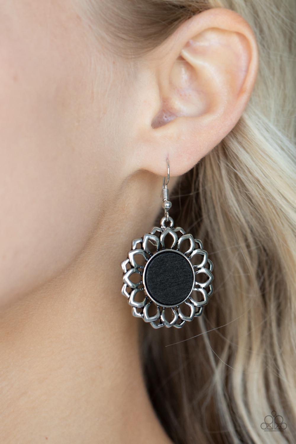 Paparazzi Accessories - Farmhouse Fashionista - Black Earrings - Bling by JessieK