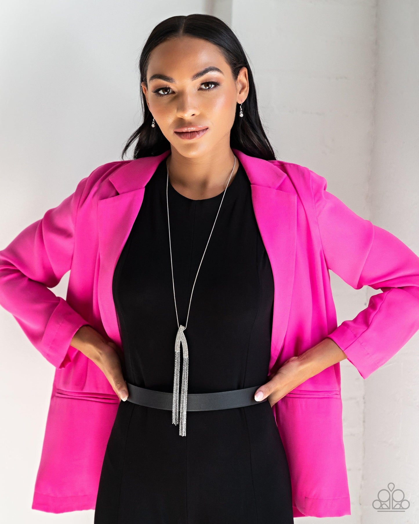 Paparazzi Accessories - Out Of The Sway - White Necklace - Bling by JessieK