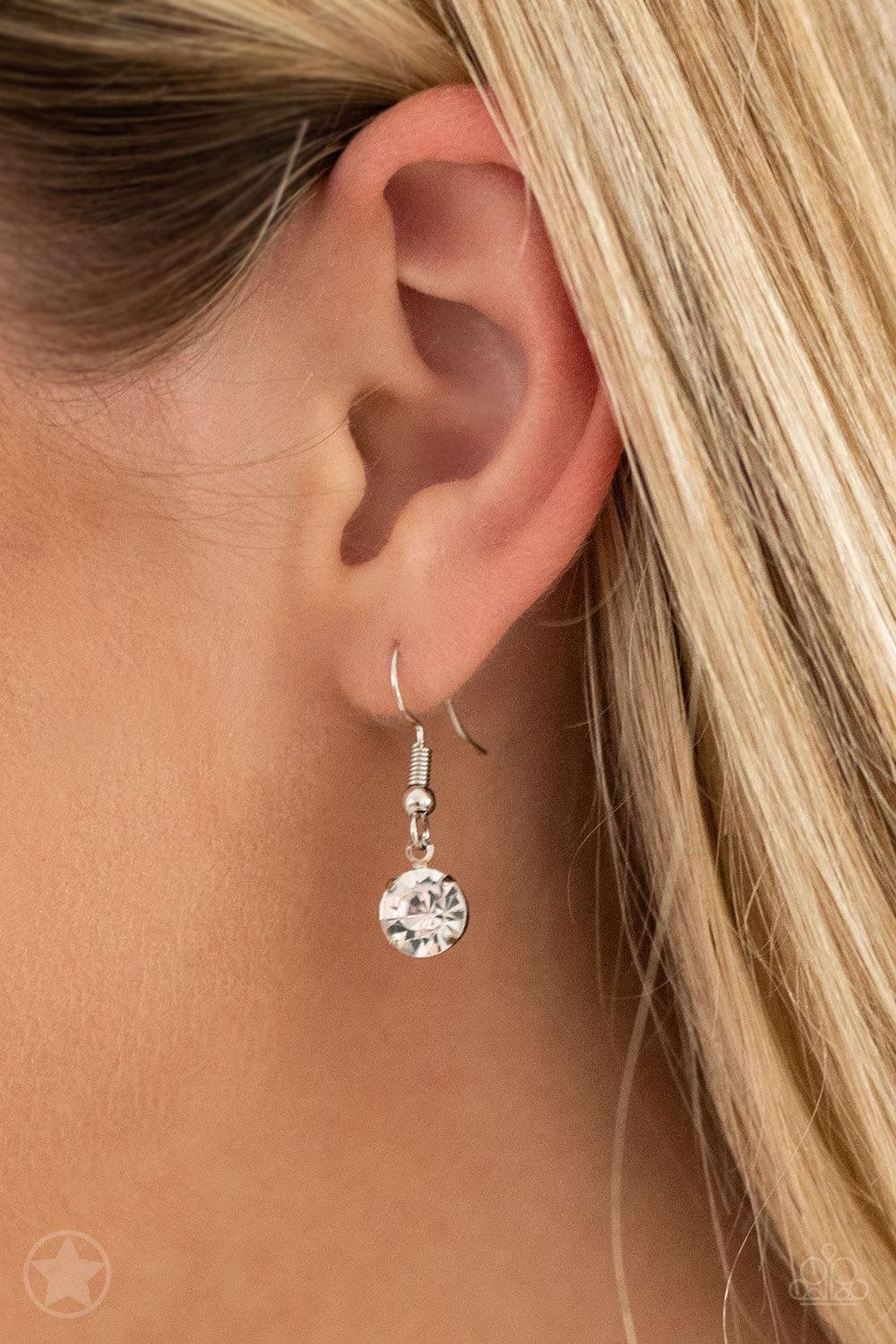 Paparazzi Accessories - Paparazzi Blockbuster Necklace: What a Gem White - Bling by JessieK