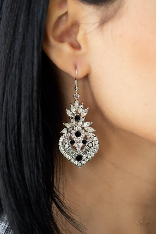 Paparazzi Accessories - Royal Hustle - Black Earrings - Bling by JessieK