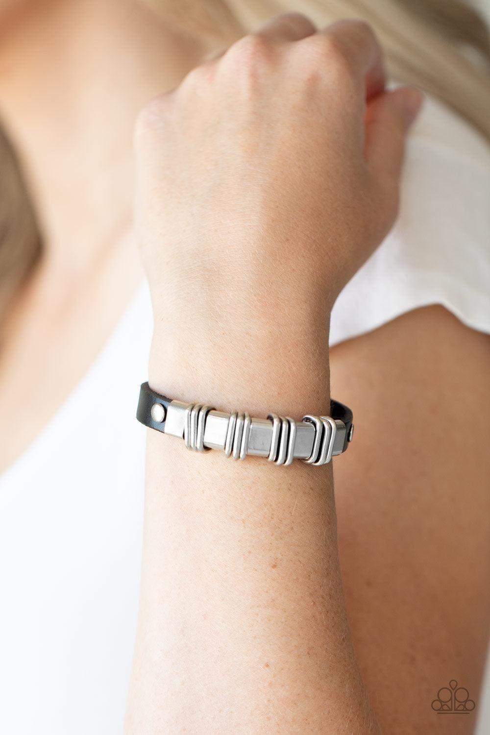 Paparazzi Accessories - Rural Explorer - Black Snap Bracelet - Bling by JessieK