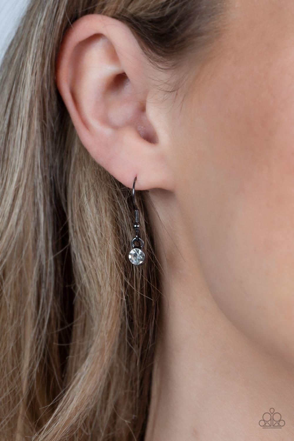 Paparazzi Accessories - Shimmering Song - Black Necklace - Bling by JessieK