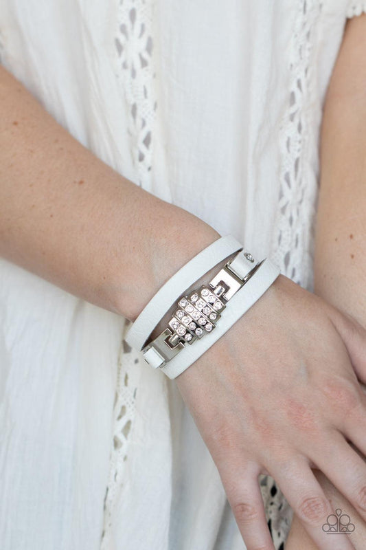 Paparazzi Accessories - Ultra Urban - White Snap Bracelet - Bling by JessieK