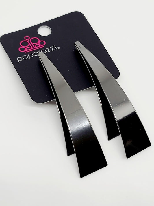 Paparazzi Accessories - Underestimated Edge - Black Earrings - Bling by JessieK