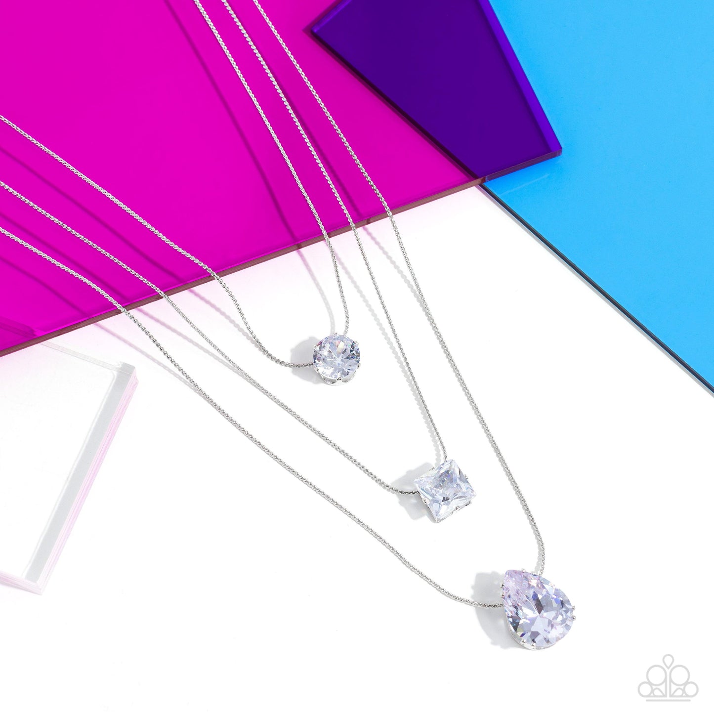 Paparazzi Accessories - Lustrous Layers - White Necklace - Bling by JessieK