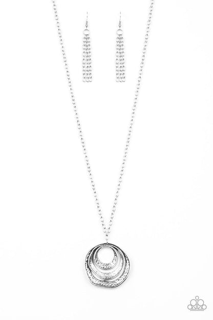 Paparazzi Accessories - Breaking Pattern - Silver Necklace - Bling by JessieK