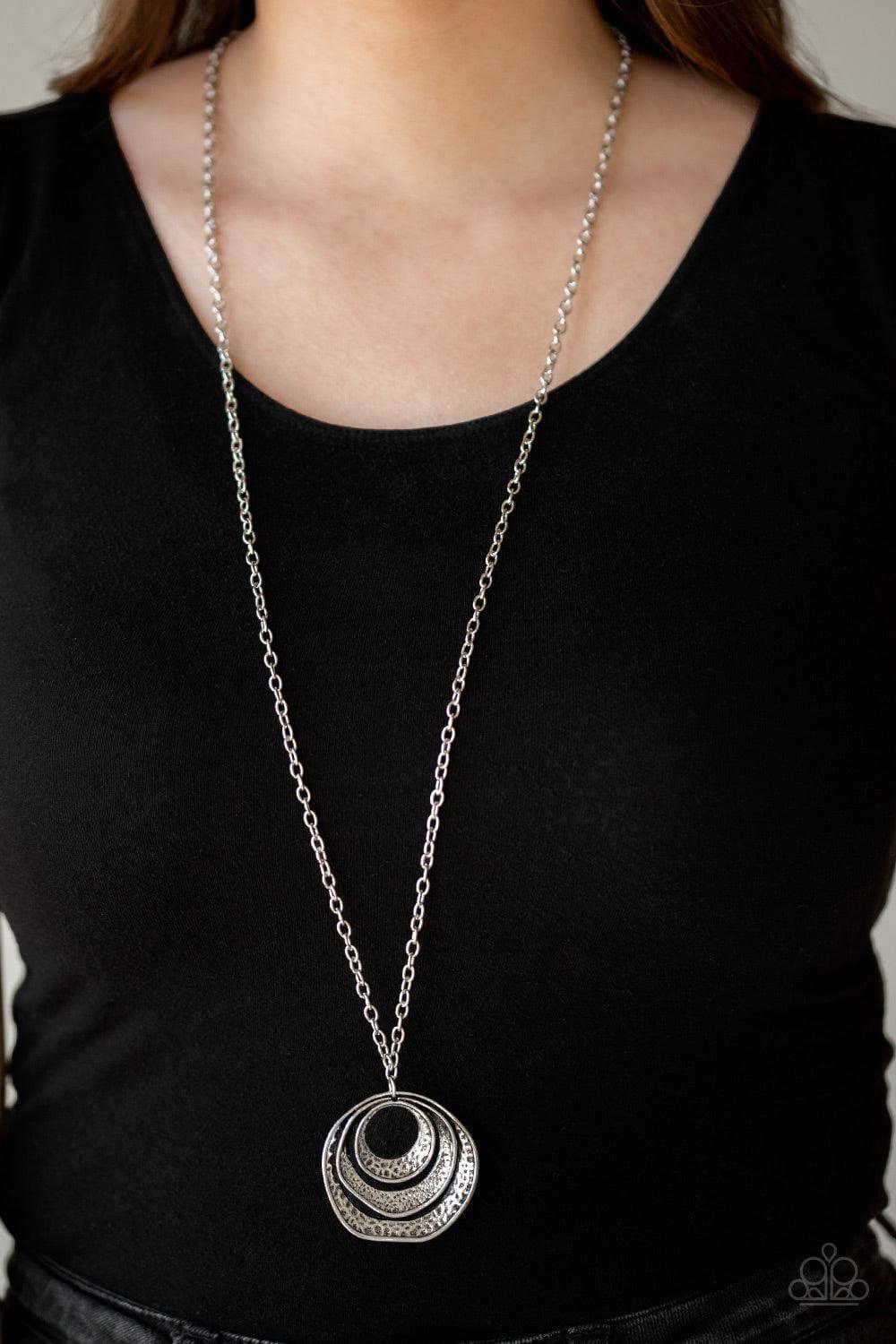 Paparazzi Accessories - Breaking Pattern - Silver Necklace - Bling by JessieK