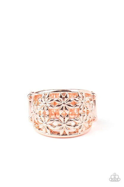 Paparazzi Accessories - Crazy About Daisies - Rose Gold Ring - Bling by JessieK