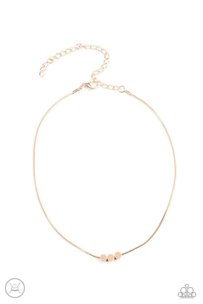 Paparazzi Accessories - Dynamically Dainty - Gold Choker Necklace - Bling by JessieK