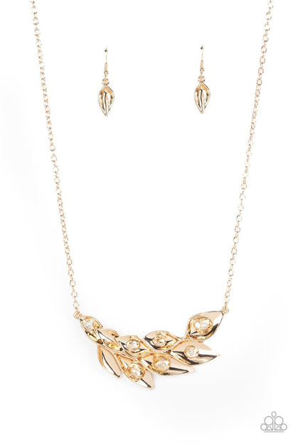 Paparazzi Accessories - Enviable Elegance - Gold Necklace - Bling by JessieK