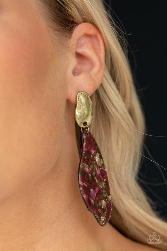 Paparazzi Accessories - Fish Out Of Water - Brass Earrings - Bling by JessieK