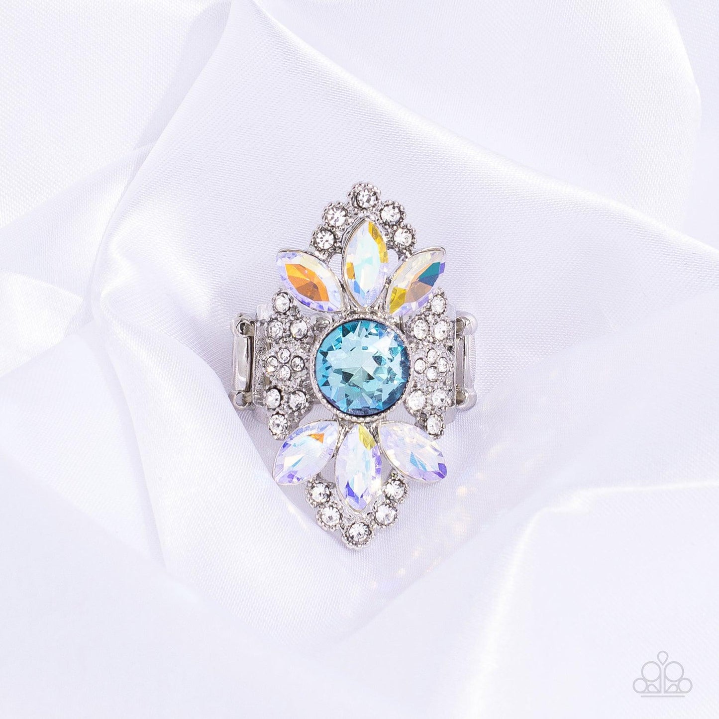 Paparazzi Accessories - GLISTEN Here! - Blue Ring - Bling by JessieK