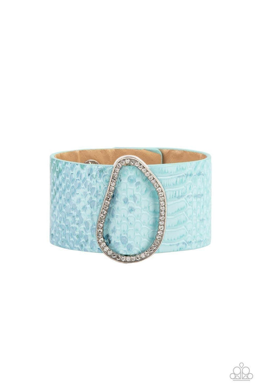 Paparazzi Accessories - Hiss-tory In The Making - Blue Snap Bracelet - Bling by JessieK