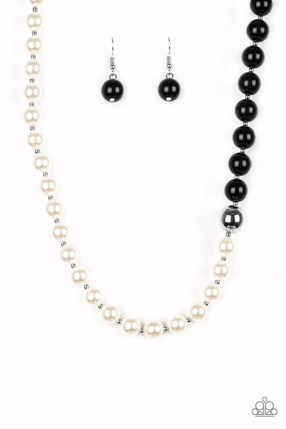 Paparazzi Accessories - Paparazzi Jewelry 5th Avenue A-lister - Black Necklace - Bling by JessieK