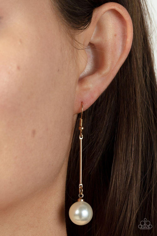 Paparazzi Accessories - Pearl Redux - Gold Earrings - Bling by JessieK