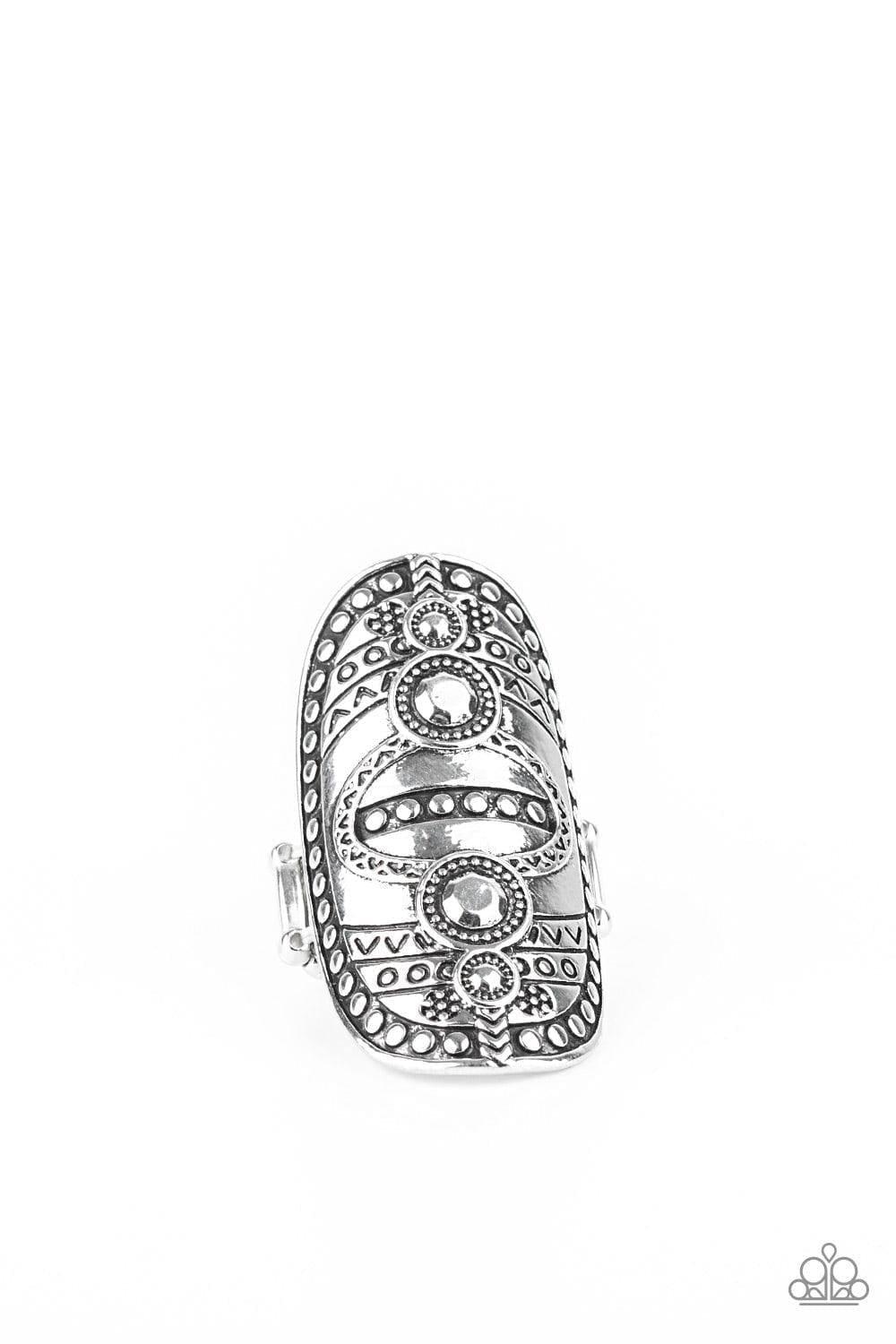 Paparazzi Accessories - Tiki Trail - Silver Ring - Bling by JessieK